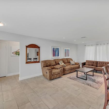 Supervilla - 3Br/2Ba - Pool - Walk To Beach Hollywood Luaran gambar