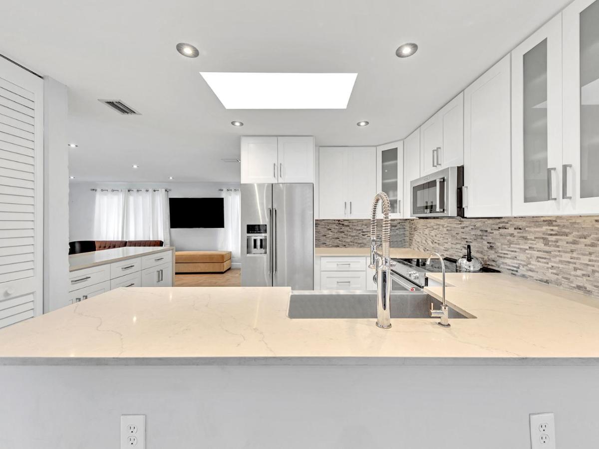 Supervilla - 3Br/2Ba - Pool - Walk To Beach Hollywood Luaran gambar