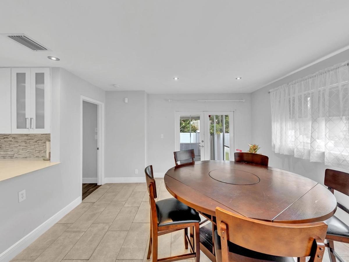 Supervilla - 3Br/2Ba - Pool - Walk To Beach Hollywood Luaran gambar