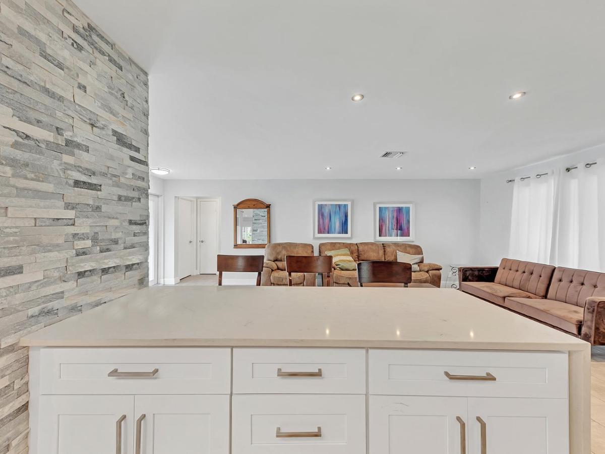 Supervilla - 3Br/2Ba - Pool - Walk To Beach Hollywood Luaran gambar
