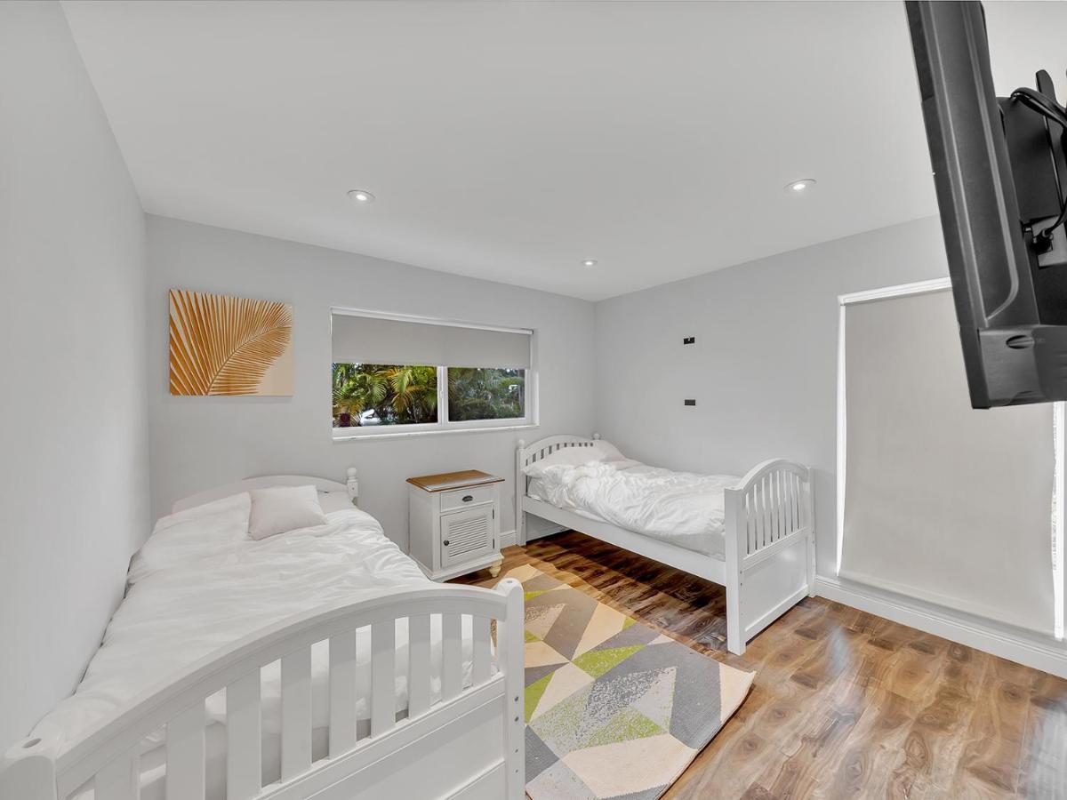 Supervilla - 3Br/2Ba - Pool - Walk To Beach Hollywood Luaran gambar