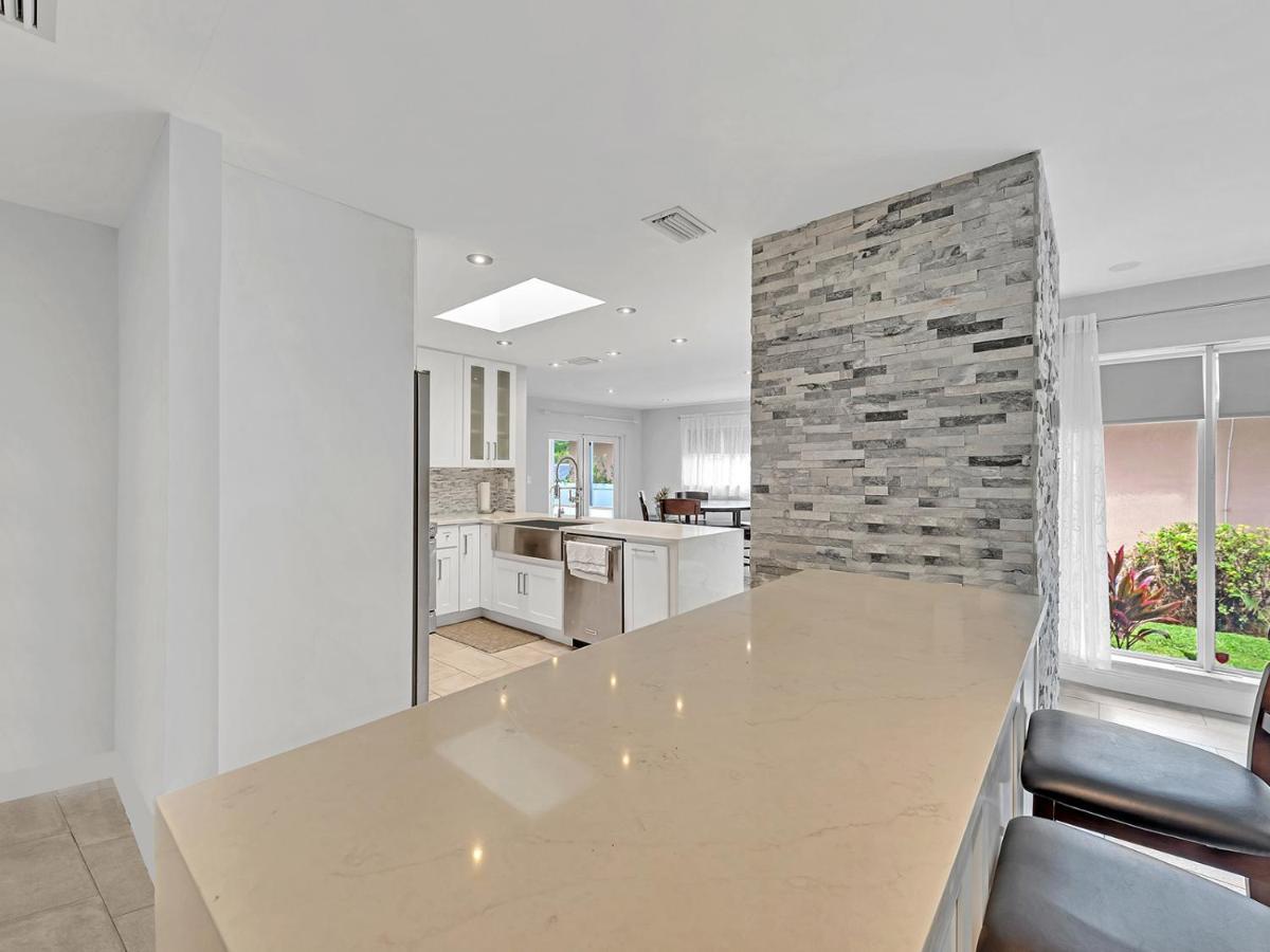 Supervilla - 3Br/2Ba - Pool - Walk To Beach Hollywood Luaran gambar