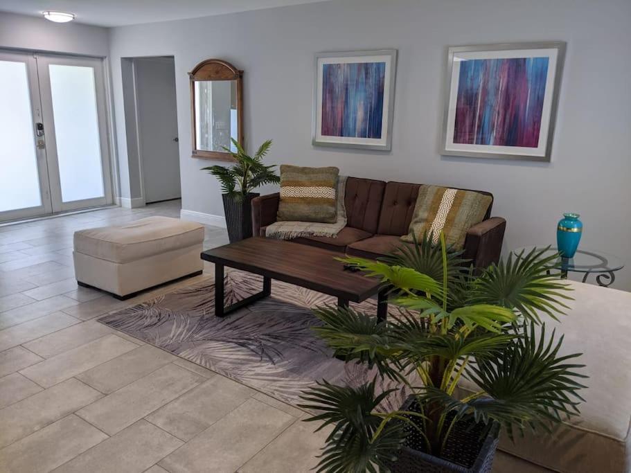 Supervilla - 3Br/2Ba - Pool - Walk To Beach Hollywood Luaran gambar